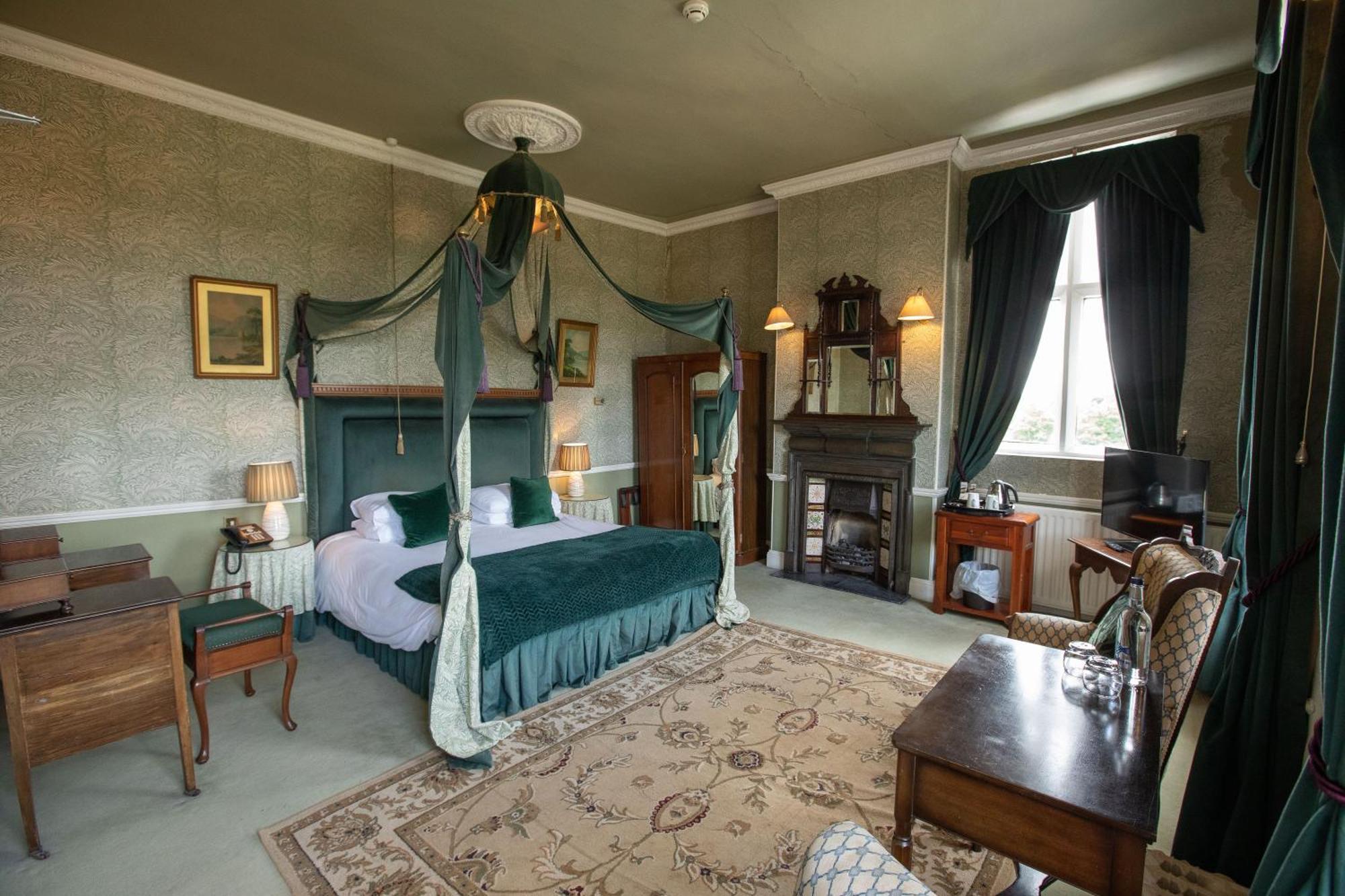 Grafton Manor Hotel 브롬즈그로브 외부 사진